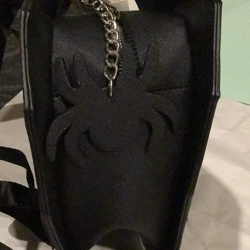 Spiderweb heart shaped backpack with spider zipper pull, Halloween NEW